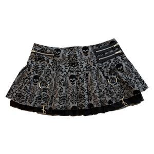 Hell Bunny White and Black Skull Lace Mini Garter Skirt L